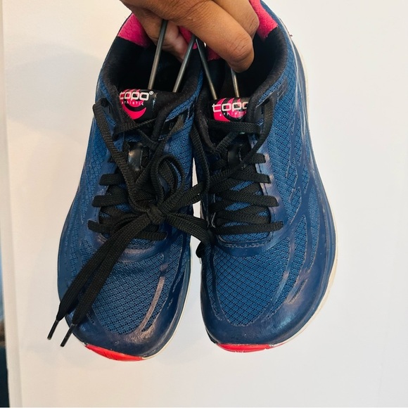 WOMEN'S TOPO ATHLETIC W-MAGNIFLY 2 NAVY/PINK - Picture 3 of 10